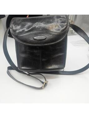 Oroton Black Genuine Cowhide Leather Crossbody Bag – Made in Australia